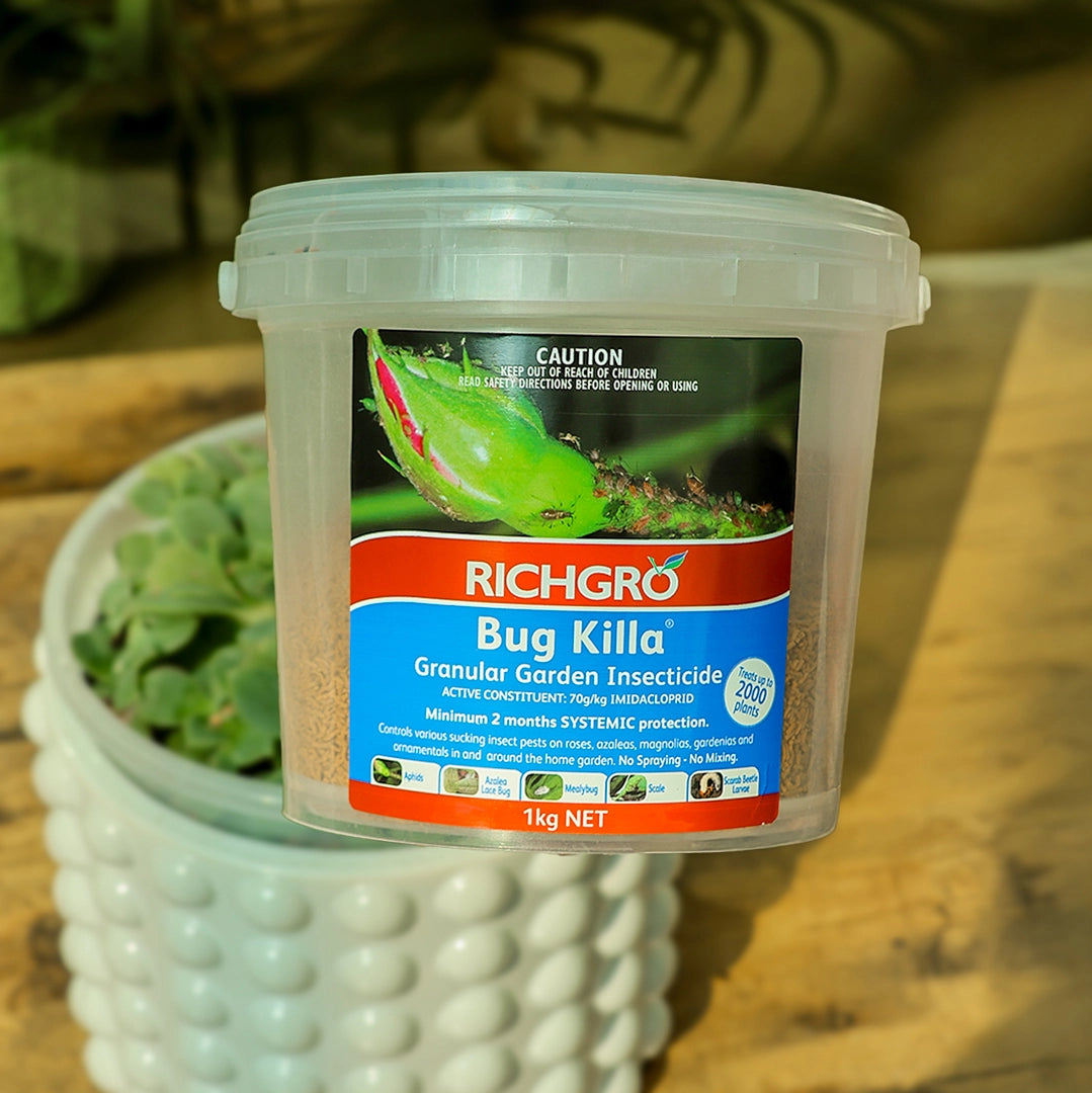 A 1kg tub of Richgro Bug Killa Insecticide